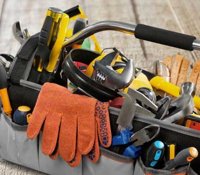tools-bag-hand-750x450